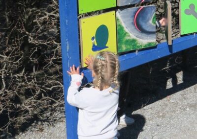 Neues entdecken das lieben Kinder. Die Kita Kunterbunt Chur hat immer wieder eine Überraschung